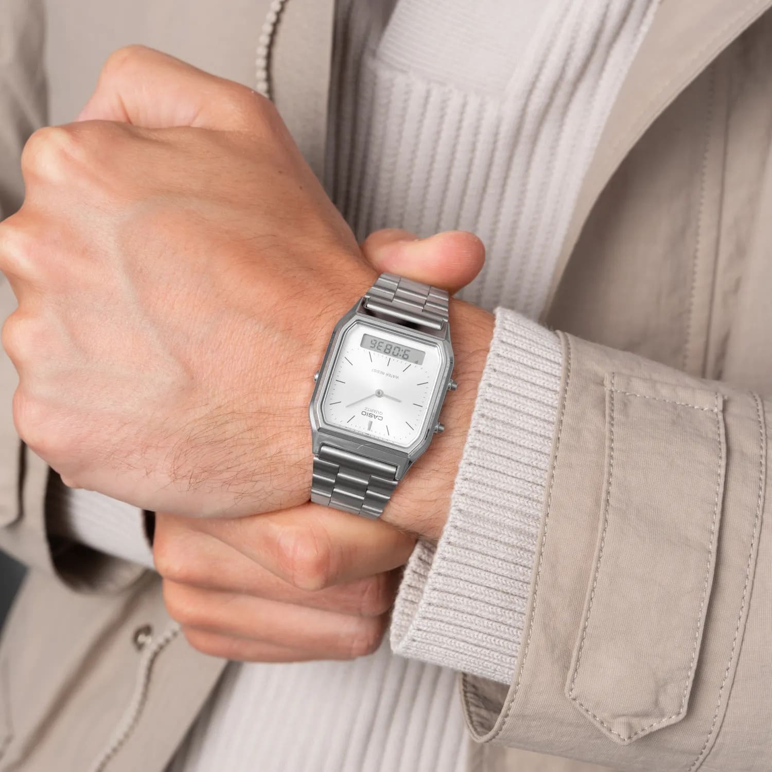 Relógio Casio Vintage Square