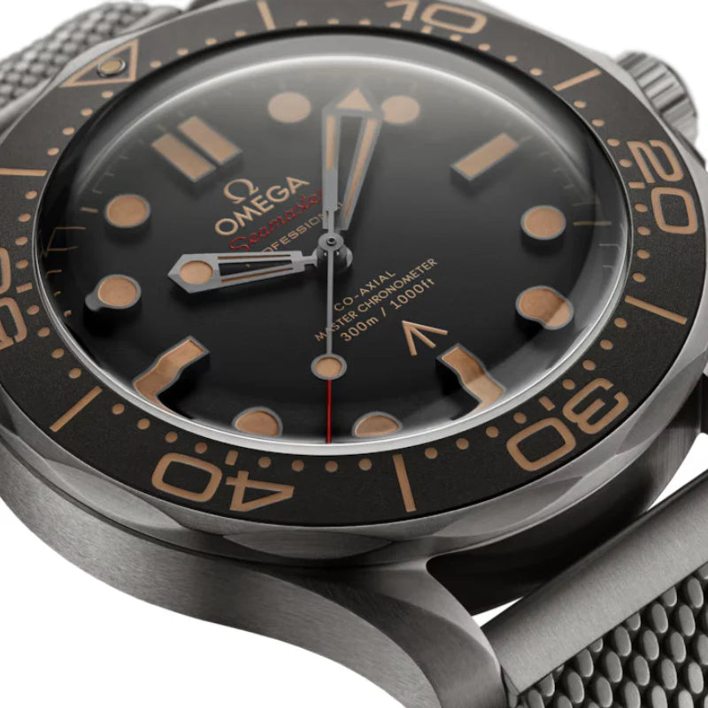 Omega Seamaster Diver 300M Edição 007
