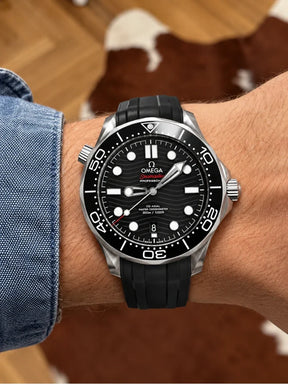 Omega Seamaster Diver 300M Black Rubber